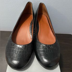 NWB - Vionic Jewel Hannah Black Croc w/ Concealed Orthotic Arch Support